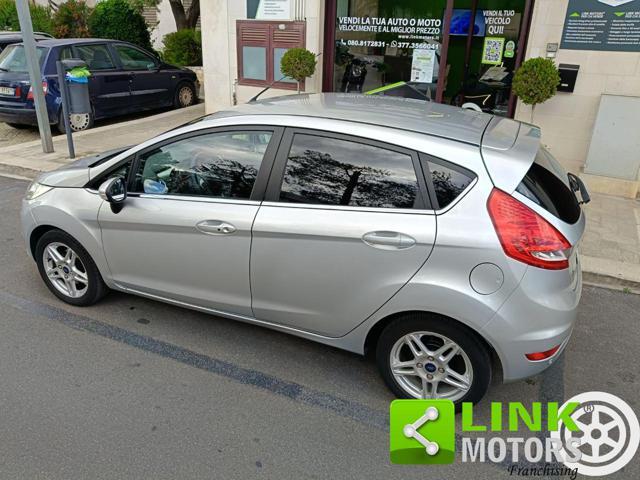 FORD Fiesta 1.4 aut. 5 porte Titanium
