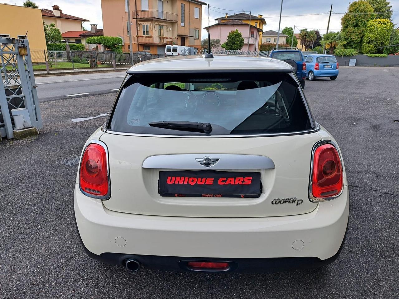 Mini 1.5 One D Business