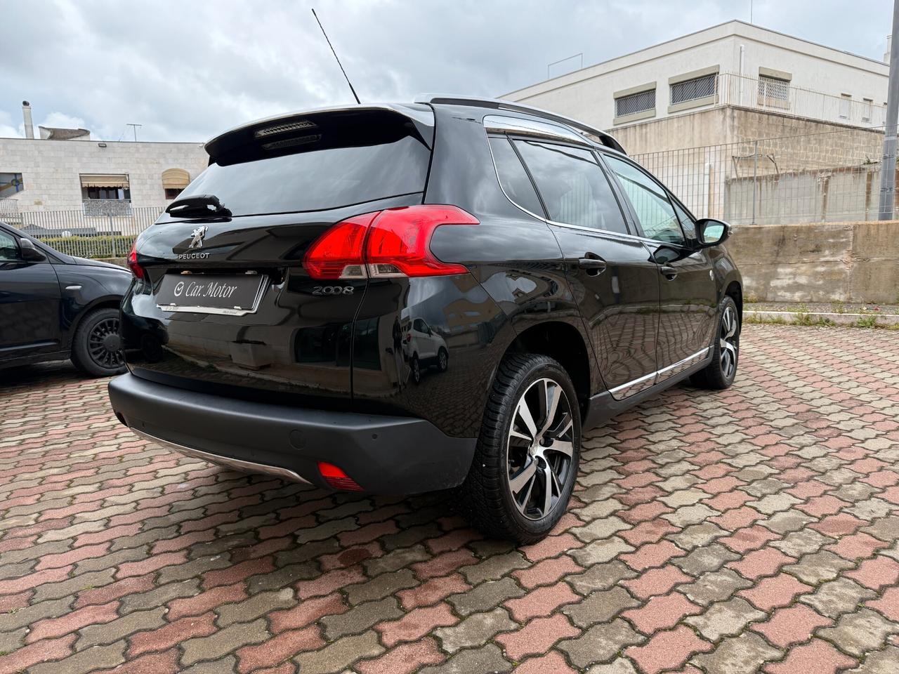 Peugeot 2008 BlueHDi 120 S&S Tetto Pelle JBL Luci Ambiente