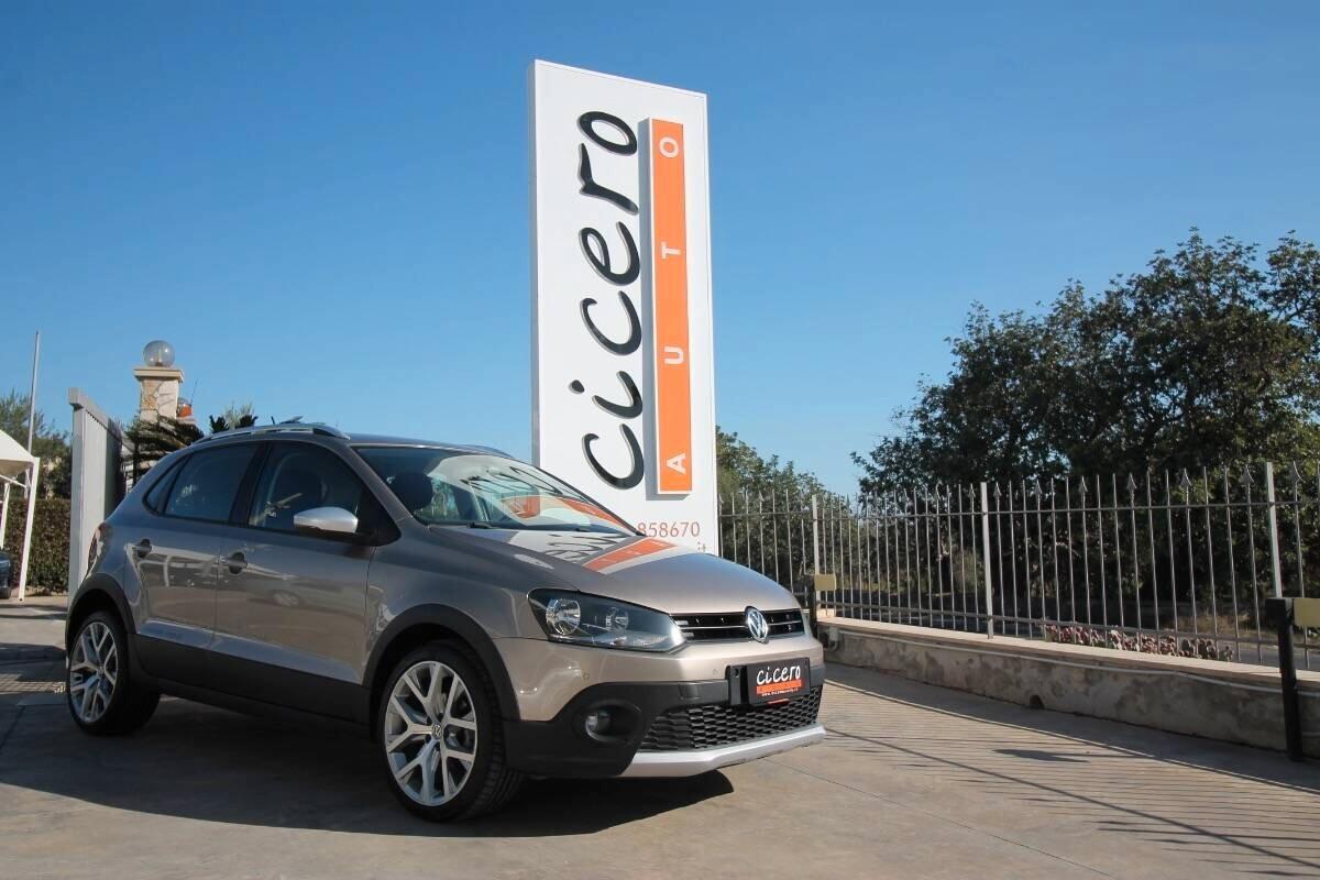 Volkswagen Polo Cross 1.4 TDI DSG 90CV | 2016