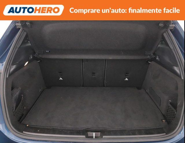 MERCEDES-BENZ GLA 180 Automatic Business