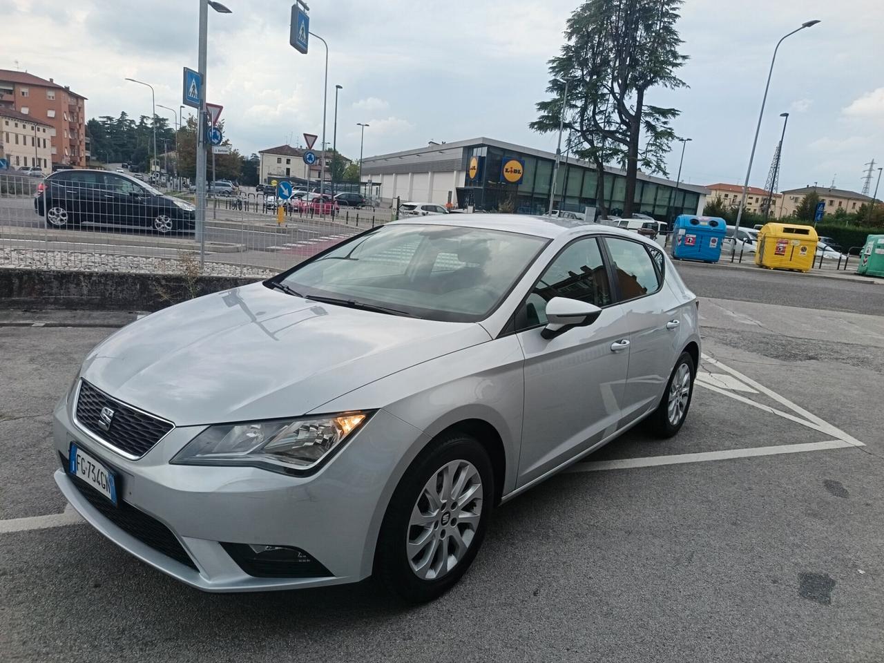 Seat Leon 1.6 TDI 2016 ok neo patente