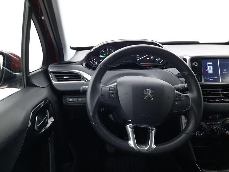 Peugeot 2008 Signature BR065215 1.5 Diesel 102CV