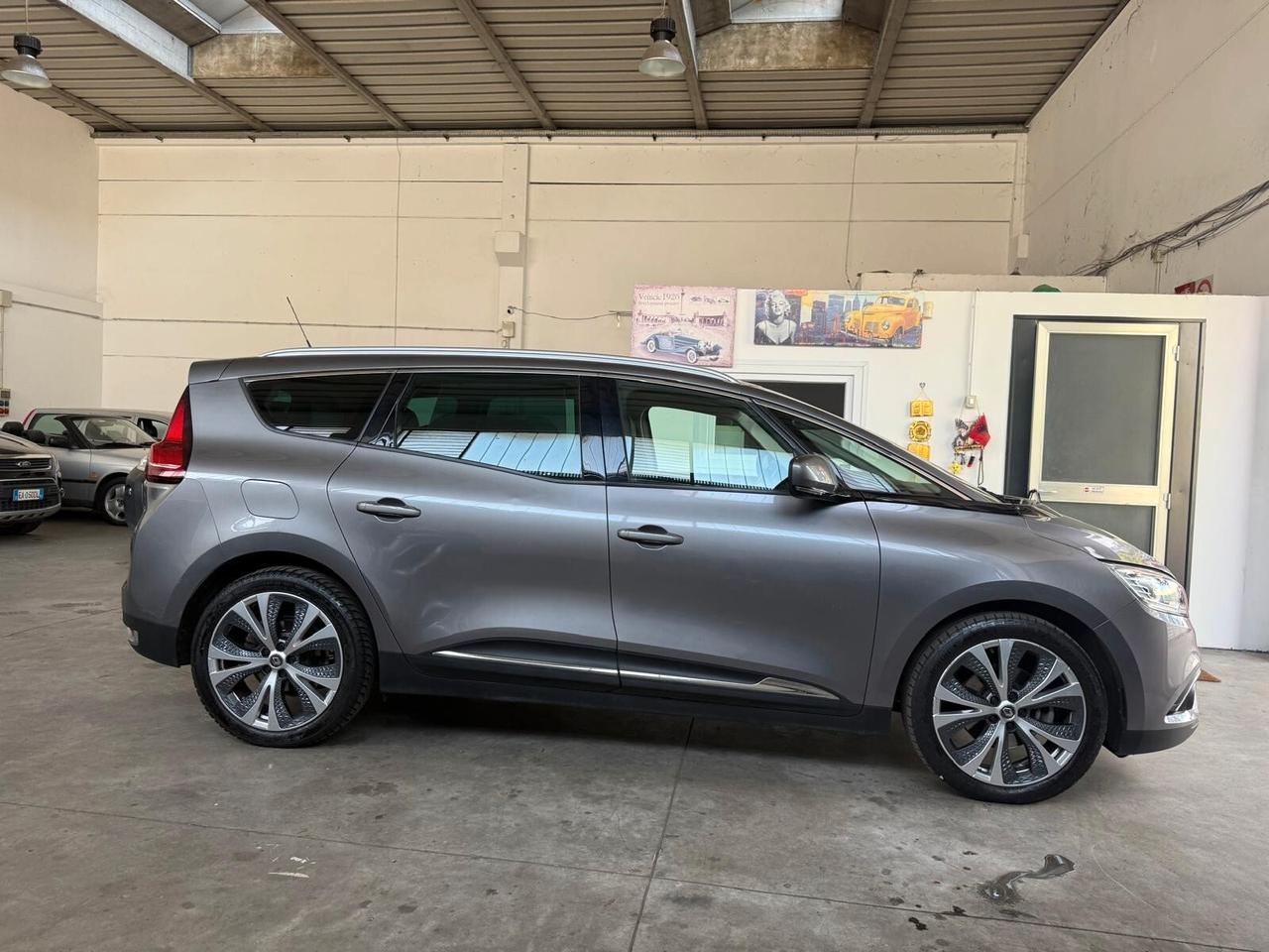 Renault Grand Scenic dCi 8V 110 CV EDC Energy Intens