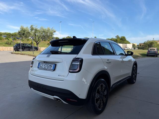 FIAT 600 HYBRID 145CV DCT MHEV+NAVI+RCAM+2PDC+LED