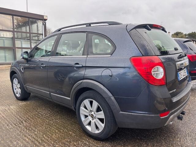 Chevrolet Captiva 2.0 VCDi 7 POSTI