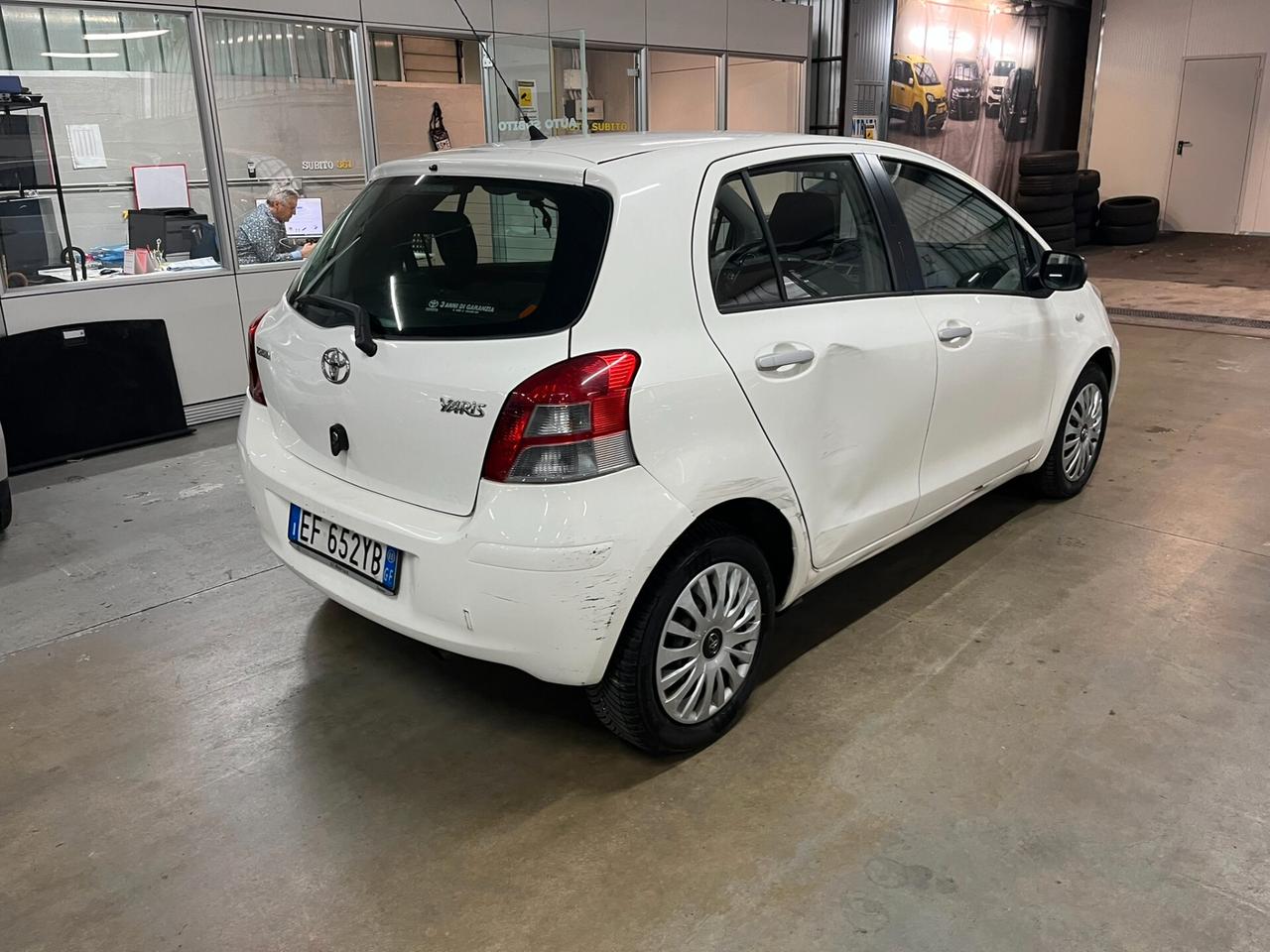 Toyota Yaris 1.3 5 porte
