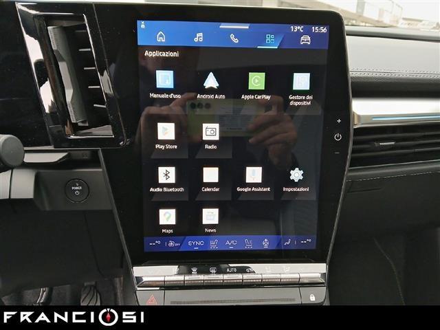RENAULT Scenic Techno long range 220cv