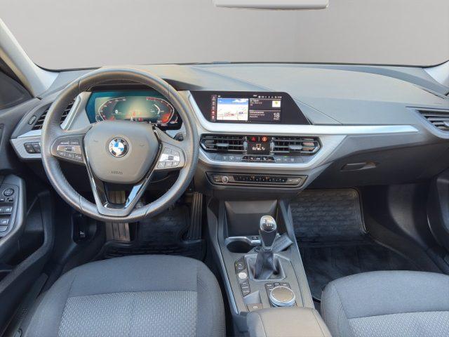 BMW 116 d 5p. Advantage