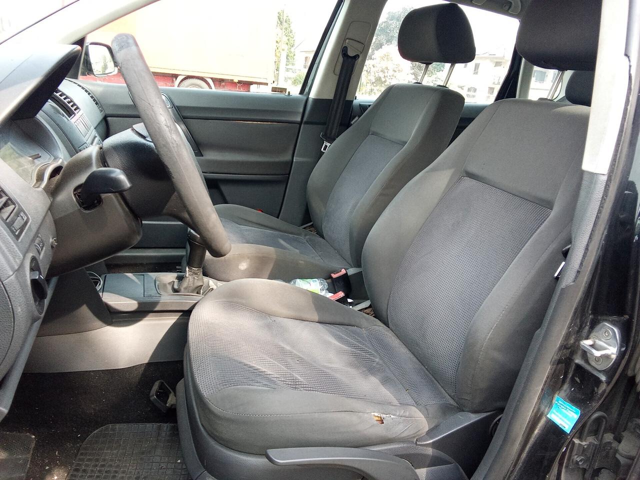 Volkswagen Polo 1.2/70CV 12V 5p. Comfortline