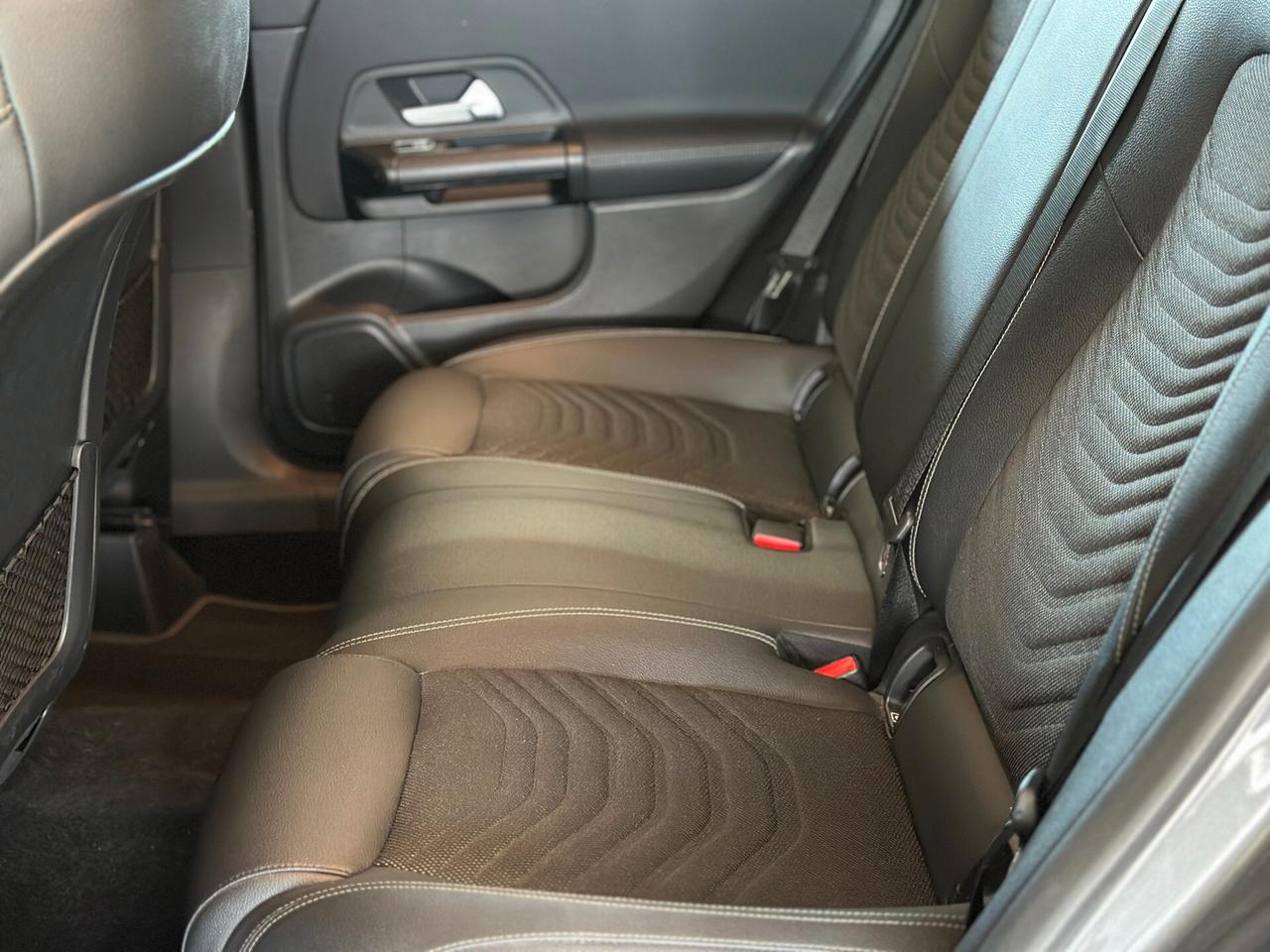 Mercedes-Benz B 250 e PHEV Business Extra auto