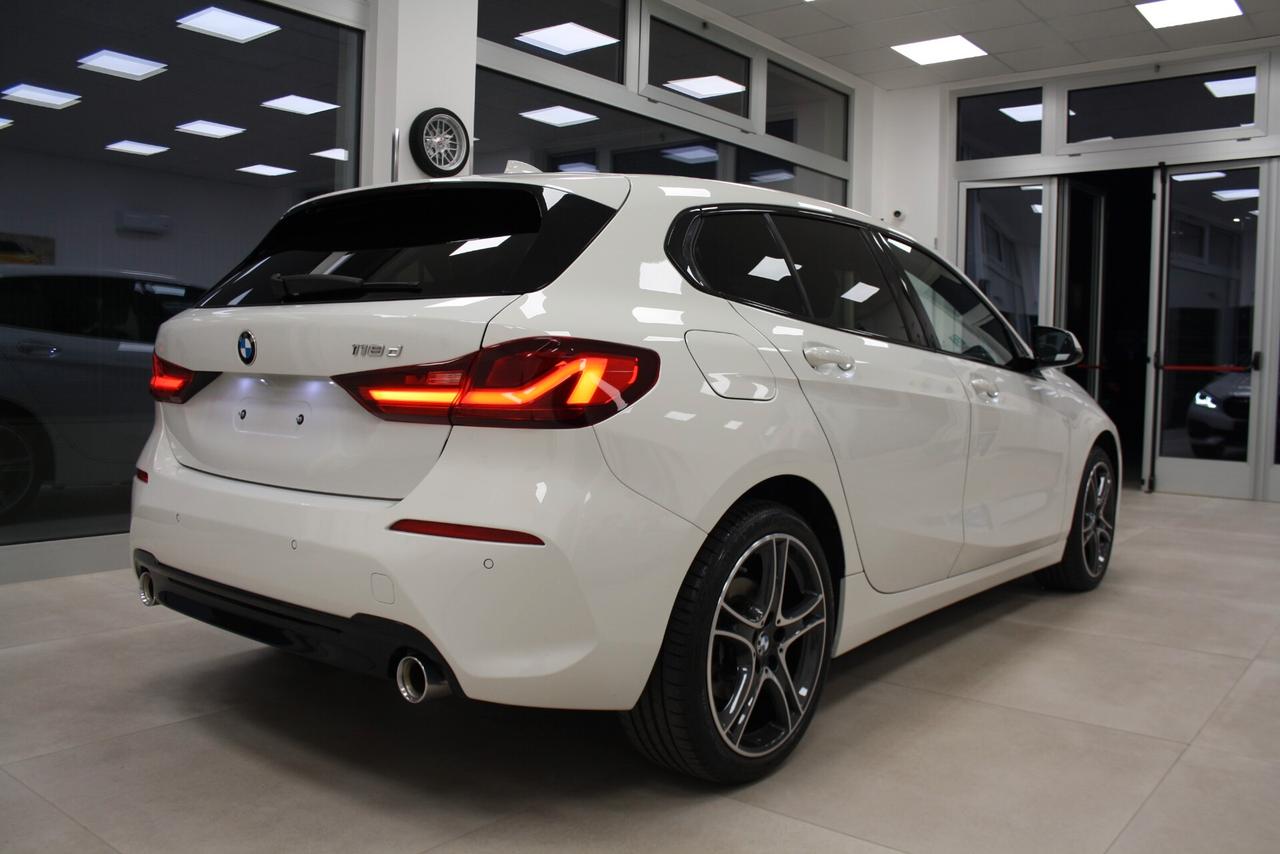 BMW 118D AUTOM 150CV SPORTLINE *2021