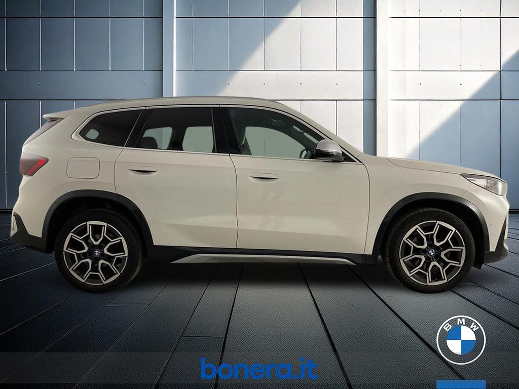 BMW X1 18 d X-Line Edition Essence sDrive DCT