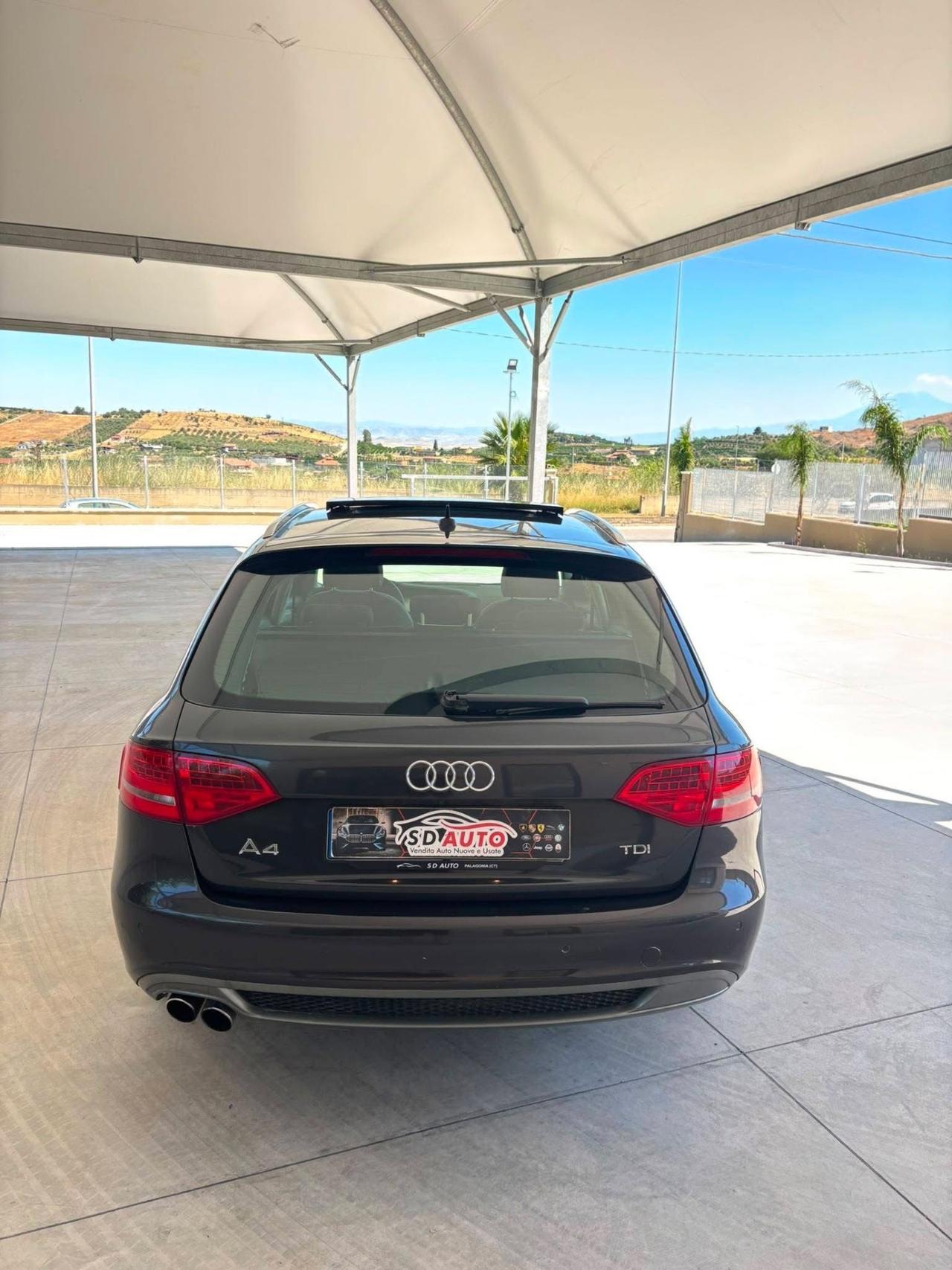 Audi A4 2.0 TDI 143CV s line
