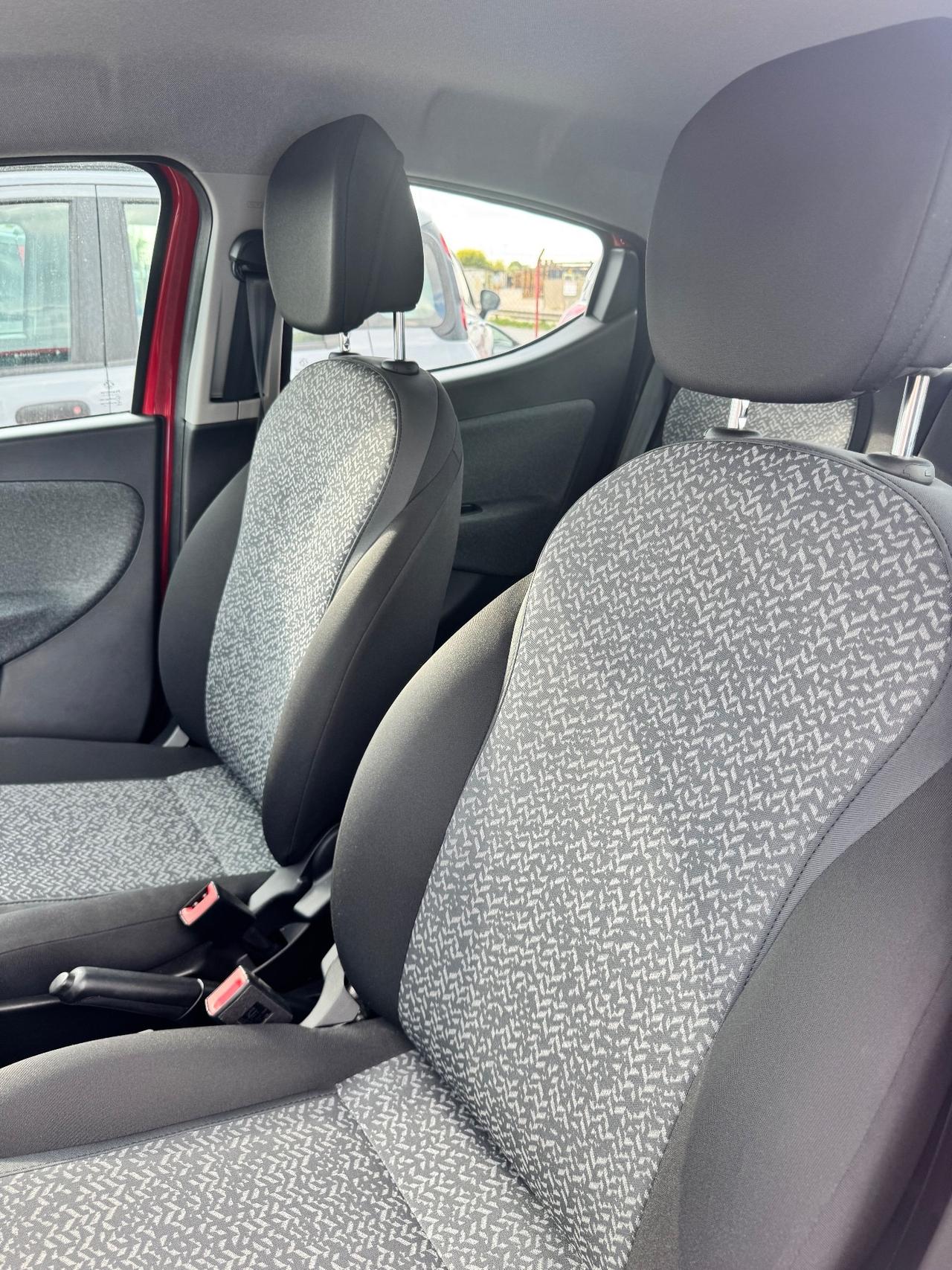 Lancia Ypsilon 1.0 FireFly 5 porte Hybrid GARANTITA