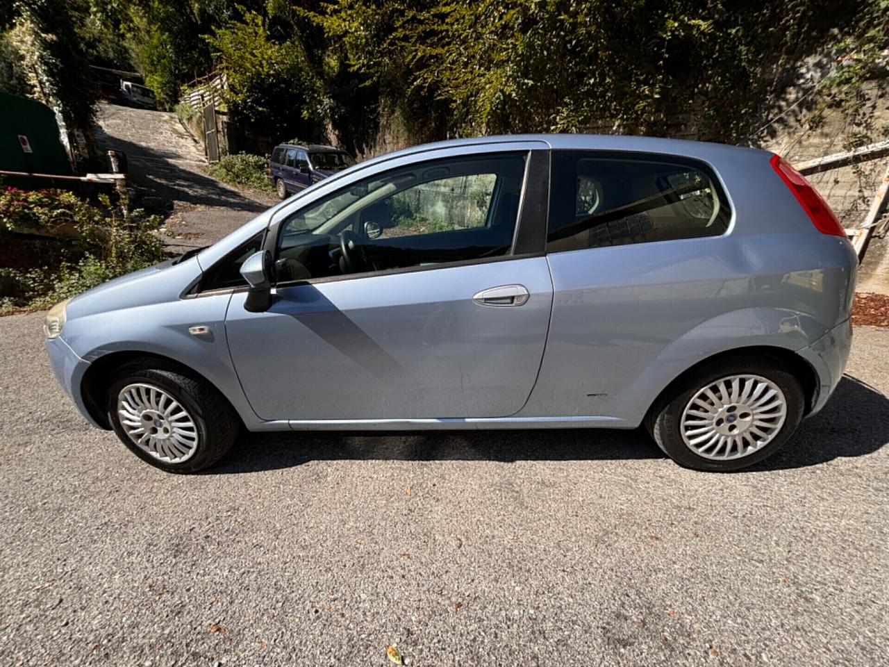 Fiat Grande Punto 1.4 Starjet 16V 3 porte Dynamic