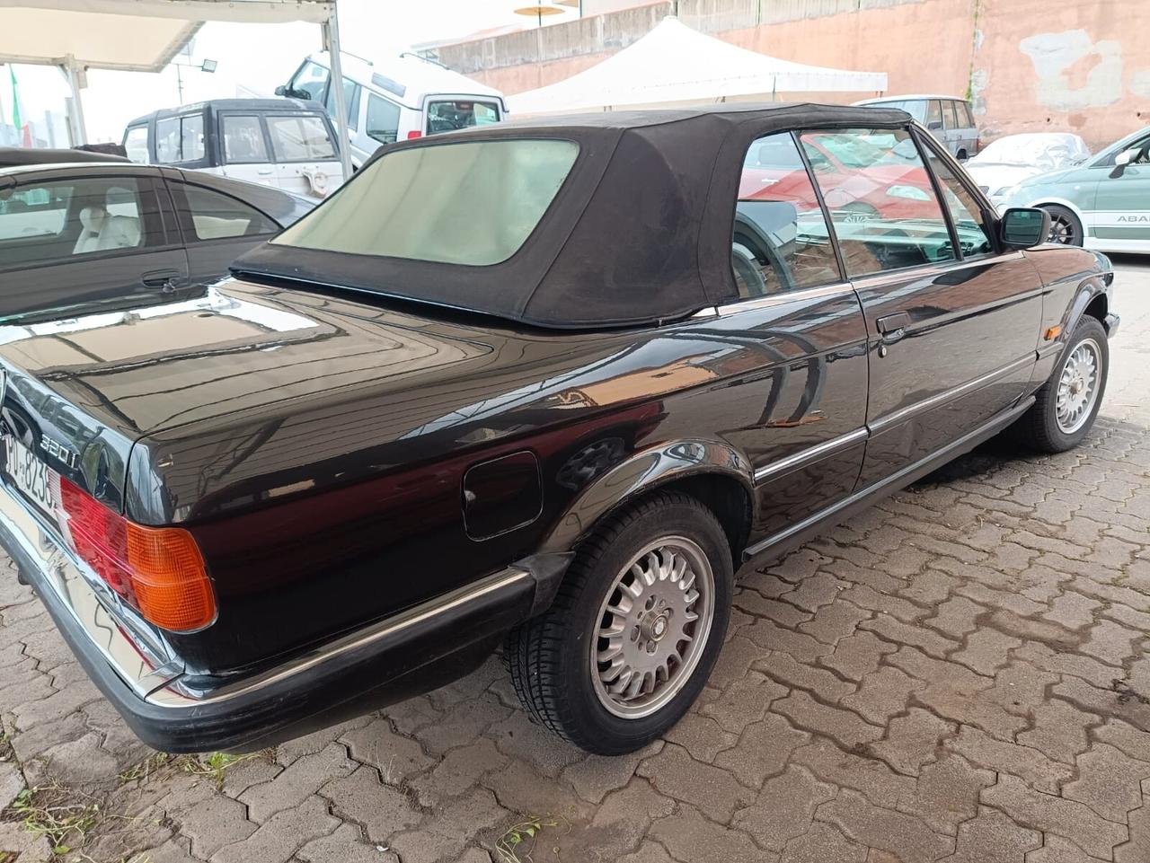 Bmw 320i Cabriolet