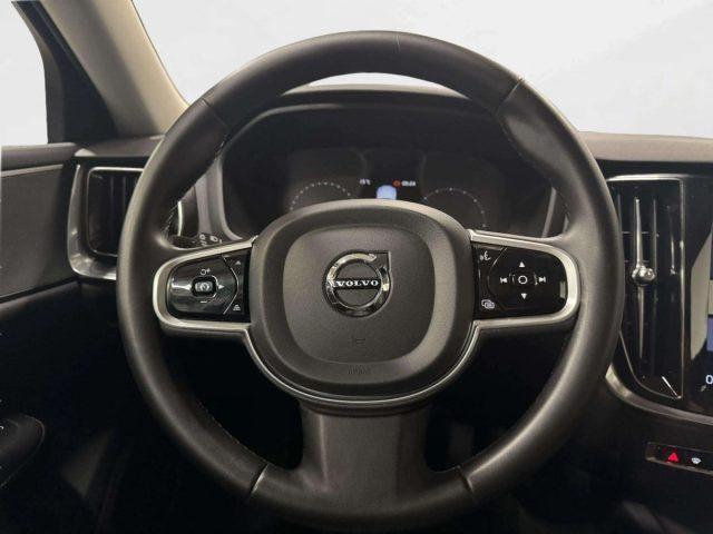 VOLVO V60 CROSS COUNTRY B4 D AWD CORE AUTOMATICA