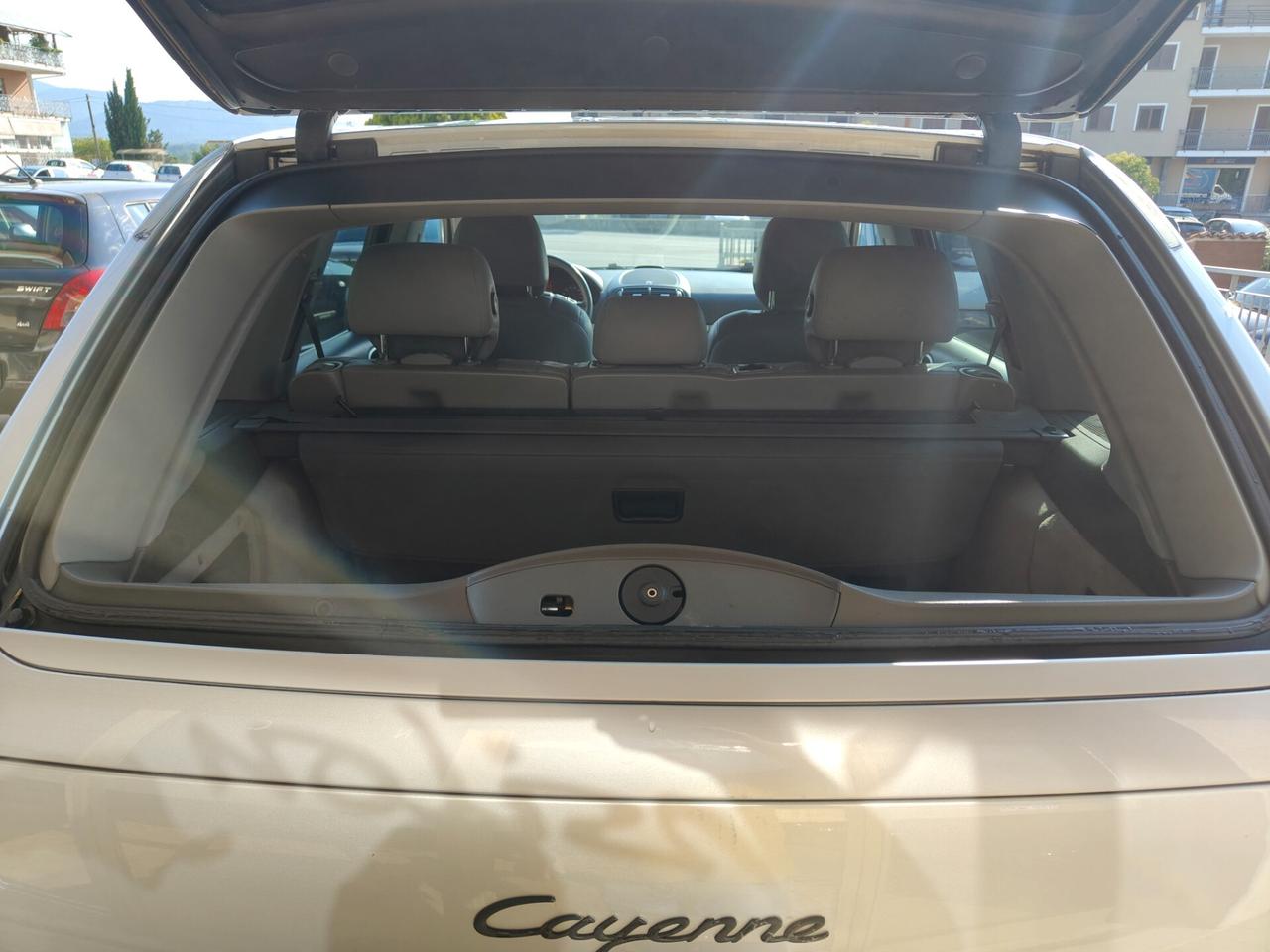 Porsche Cayenne 3.2 V6 cat