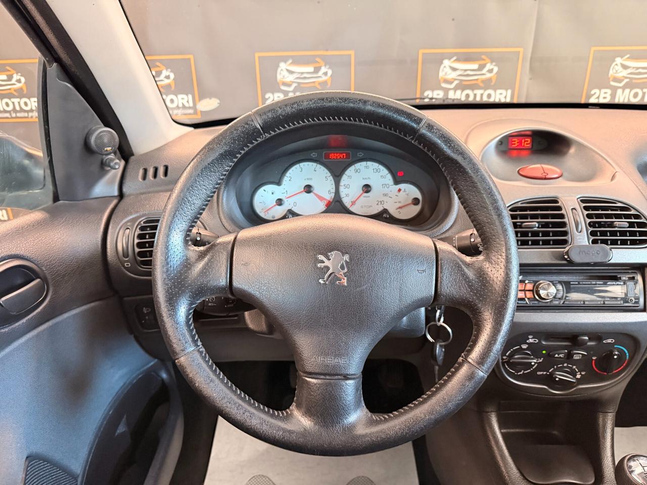 Peugeot 206 1.4 3p. Enfant Terrible