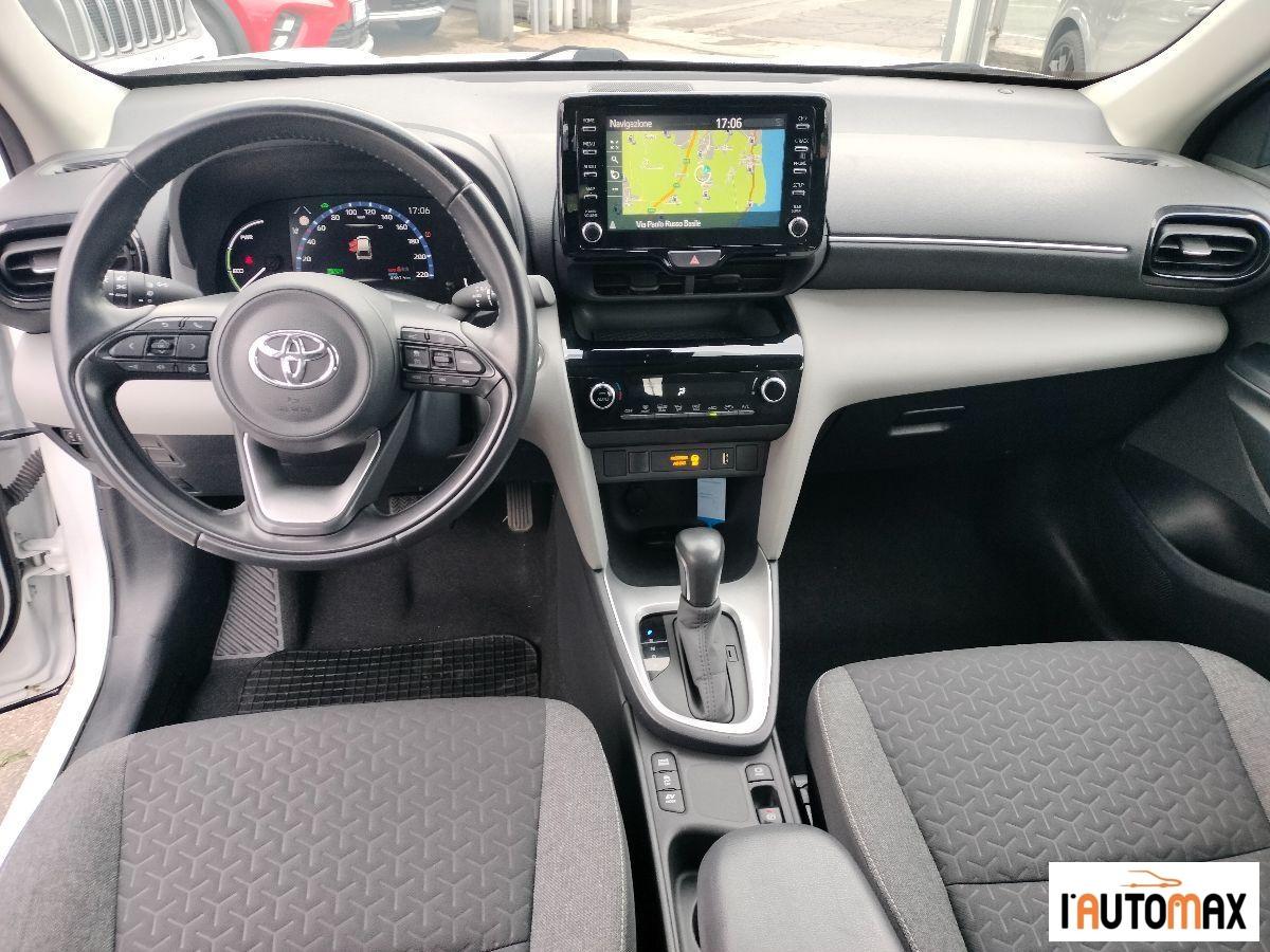 TOYOTA - Yaris Cross 1.5h Business 116cv e-cvt