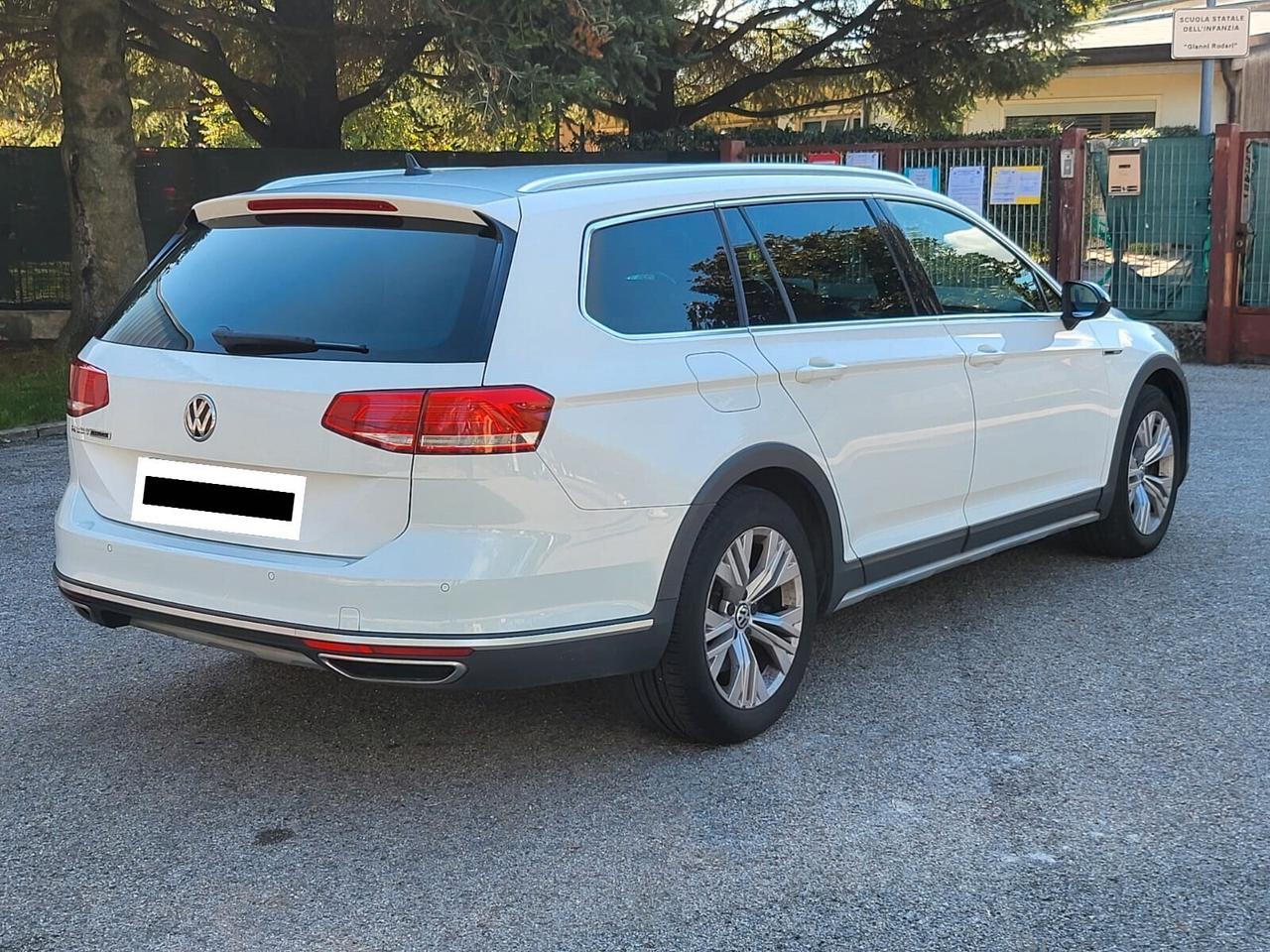 Volkswagen Passat Alltrack