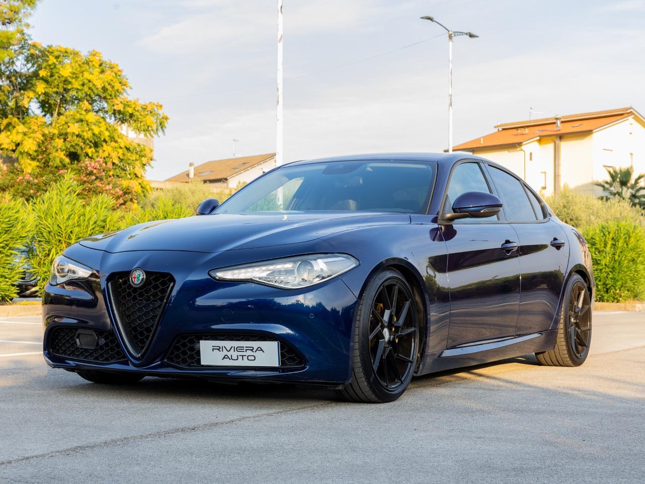 Alfa Romeo Giulia 2.2 Turbodiesel 180 CV AT8 Business Sport Launch Ed.