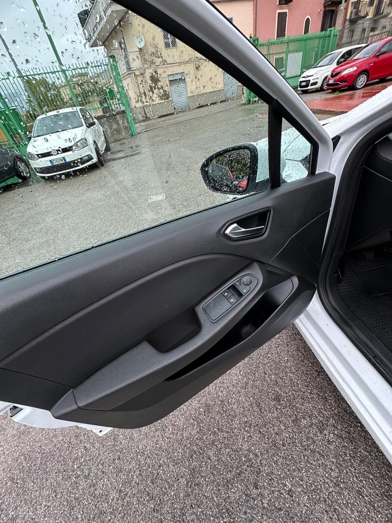 Renault Clio Blue dCi 100 CV 5 porte Business