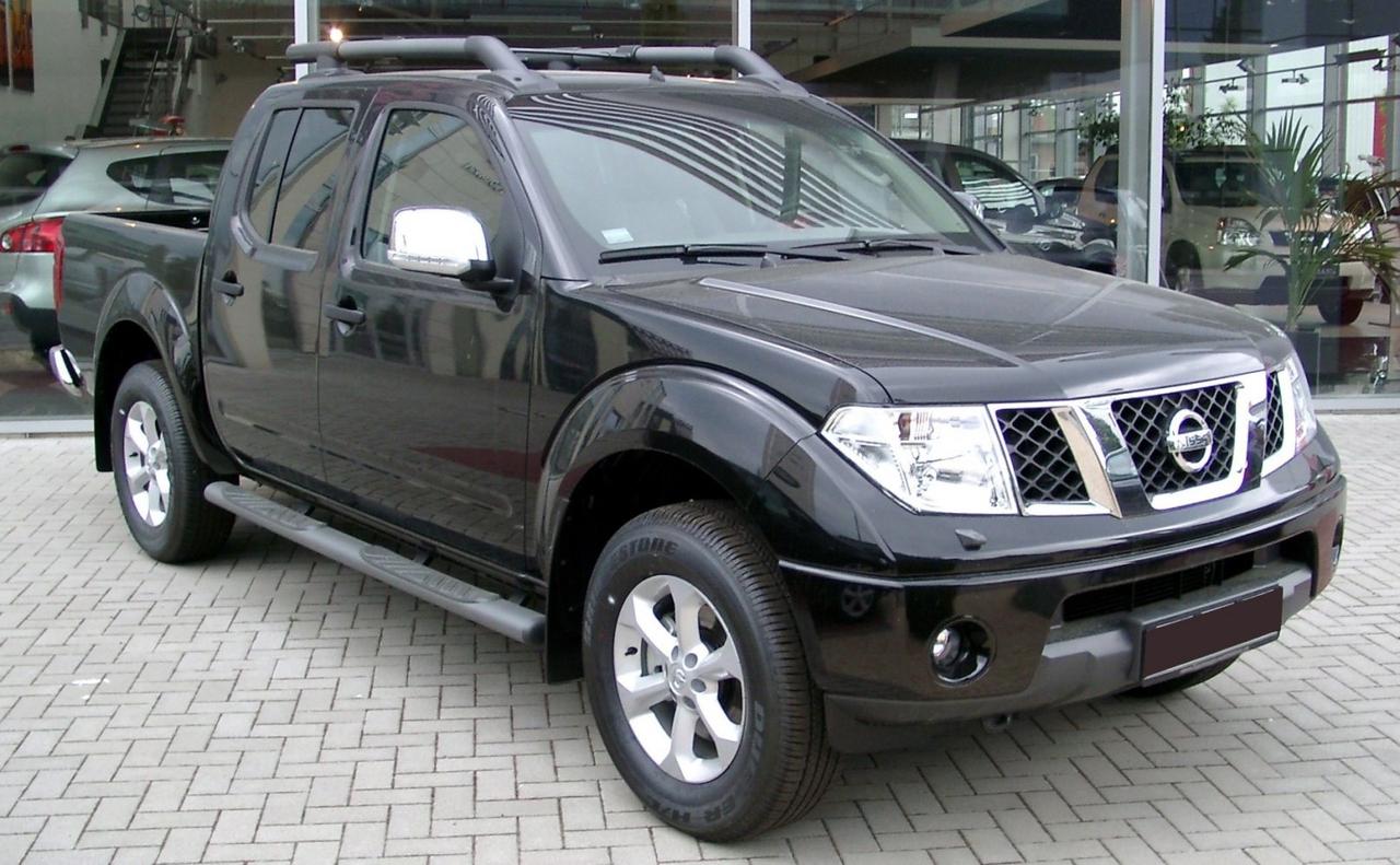 Nissan Navara 2.5 dCi 4 porte Double Cab XE