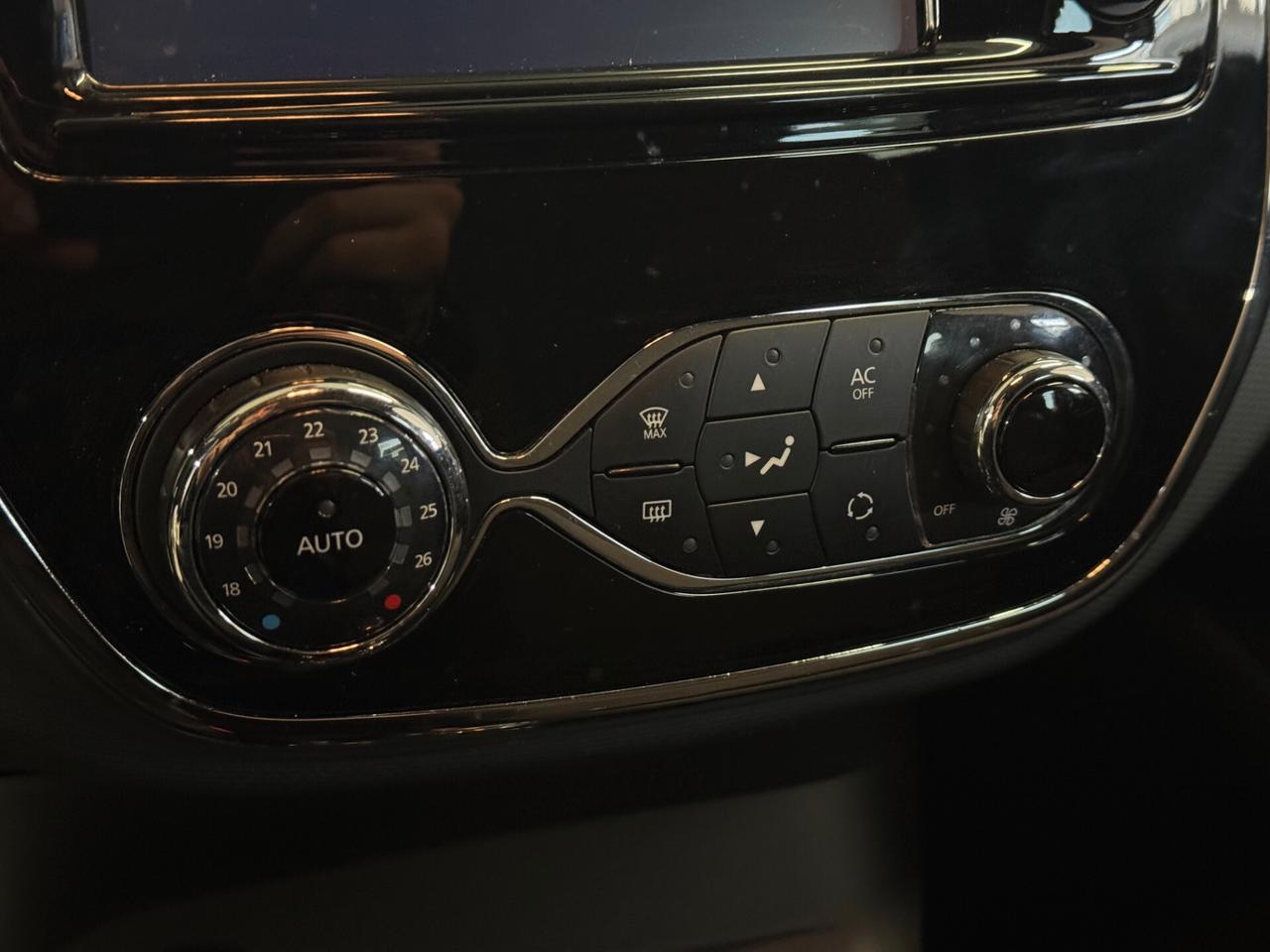 RENAULT CAPTUR 1.5cc 90CV DIESEL AUTO NEOPATENTATI