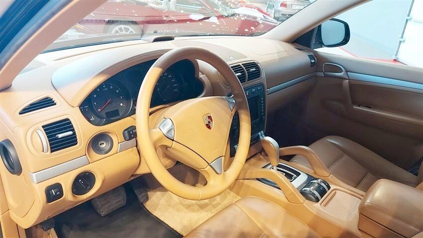 Porsche Cayenne 3.2 V6 cat