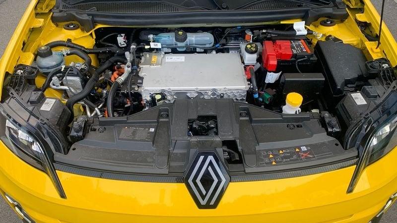 Renault 5 E-Tech Electric RENAULT iconic cinq 150 cv comfort range