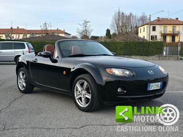 MAZDA MX-5 Roadster Coupé 1.8L Fire