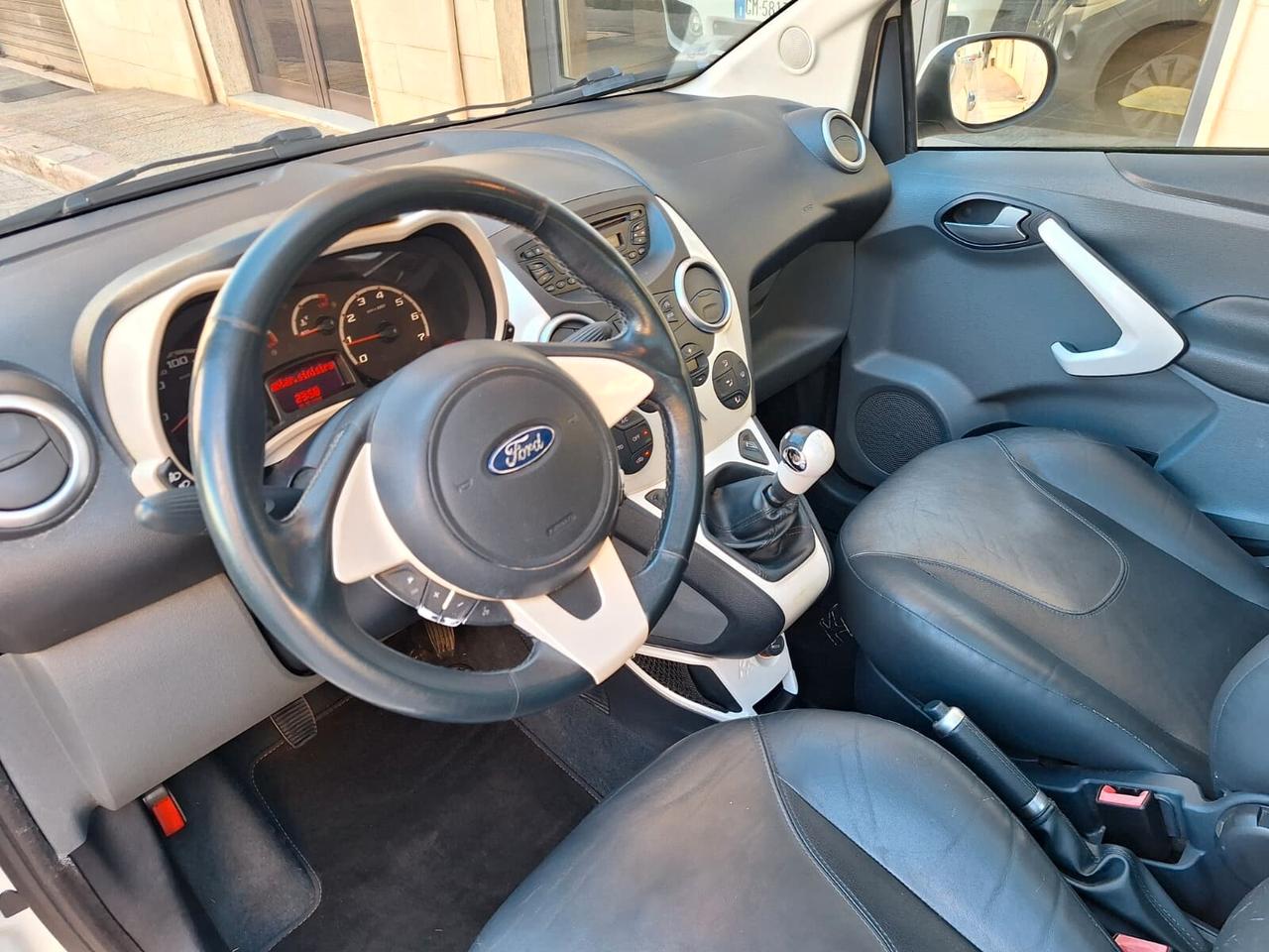 Ford Ka 1.3 TDCi 75CV cDPF