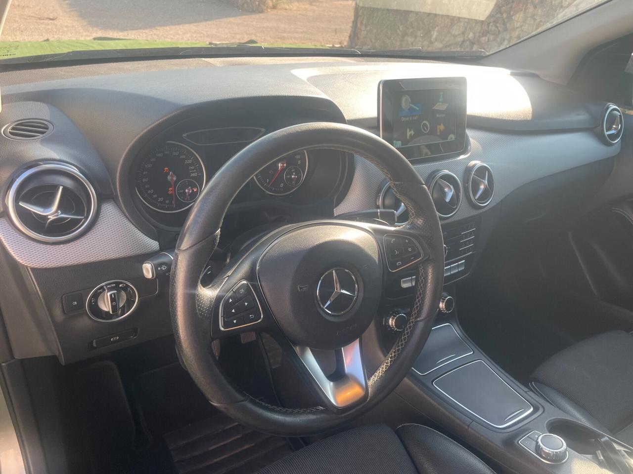 Mercedes-benz B 200 B 200 d Automatic Sport