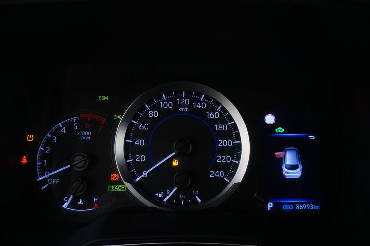 Toyota Corolla TS Hybrid Business Tech BR791795 1.8 Full Hybrid 122CV