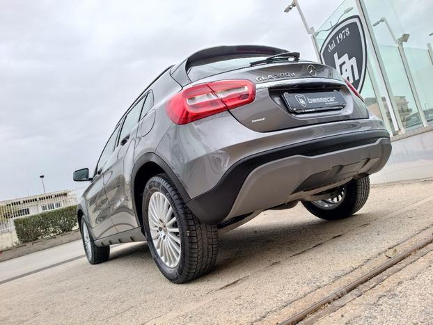 MERCEDES-BENZ GLA 200 d Automatic Executive I.