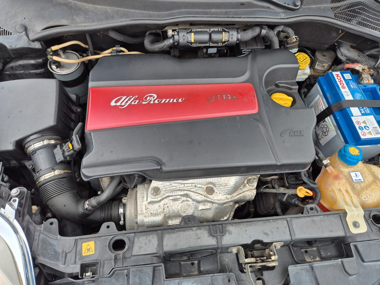 Alfa Romeo MiTo 1.6 JTDm 16V Distinctive Sport Pack