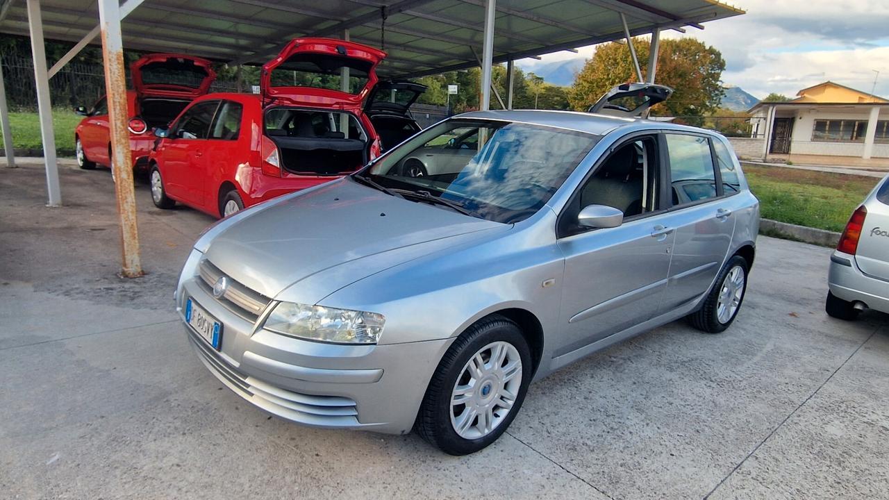 Fiat Stilo 1.9 MJT 120 CV 5 porte Dynamic