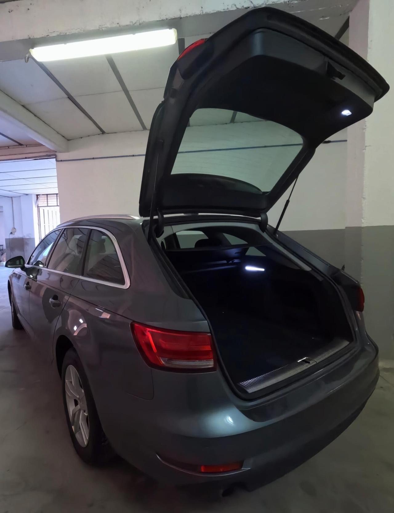Audi A4 Avant 2.0 TDI 122 CV S tronic Business Sport