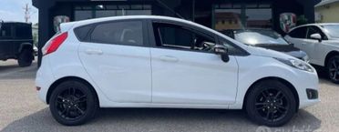 Ford Fiesta 1.5 TDCi 75CV 5 porte Black & White Edition