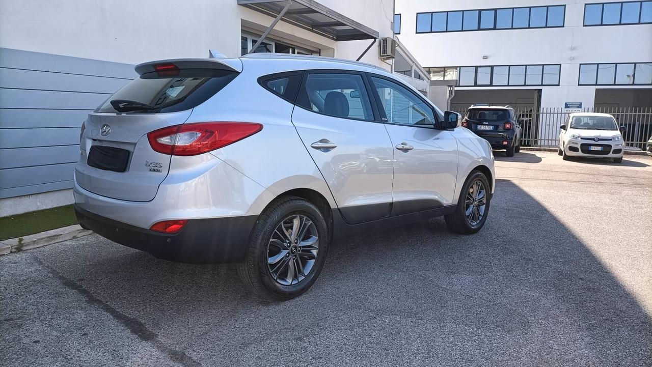 Hyundai iX35 1.7 CRDi 2WD Xpossible