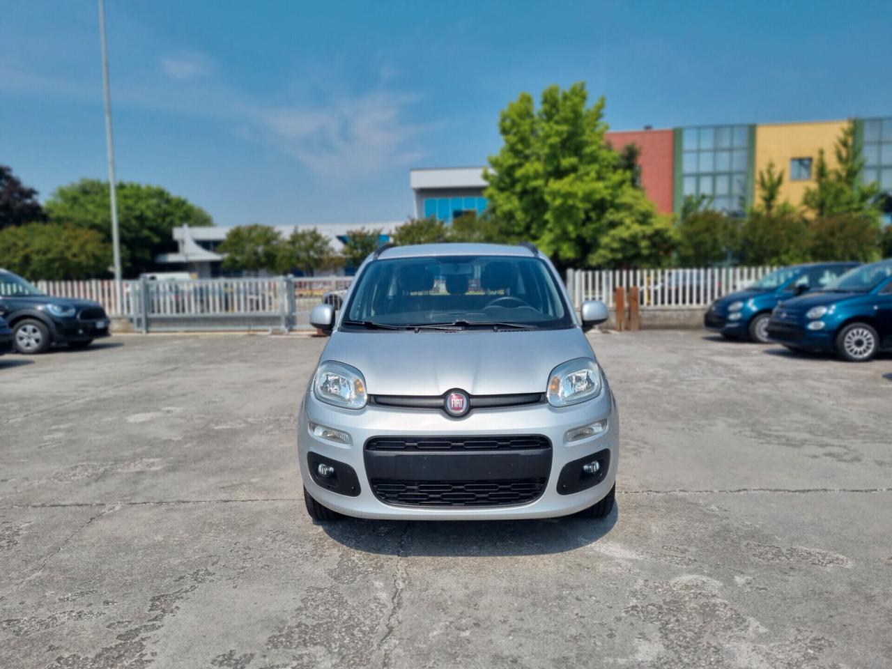 Fiat Panda 1.2 Lounge 5 posti