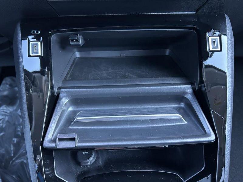 Peugeot 208 PureTech 100cv Allure 5p NAVI + CAMERA 360 GRADI