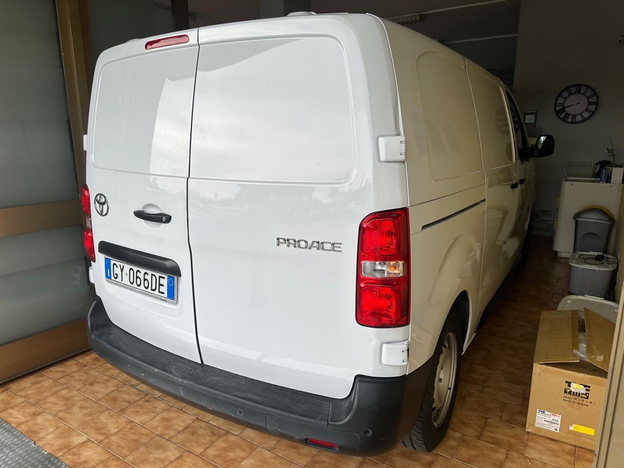 Toyota Proace 1.5D 120CV 83.000km