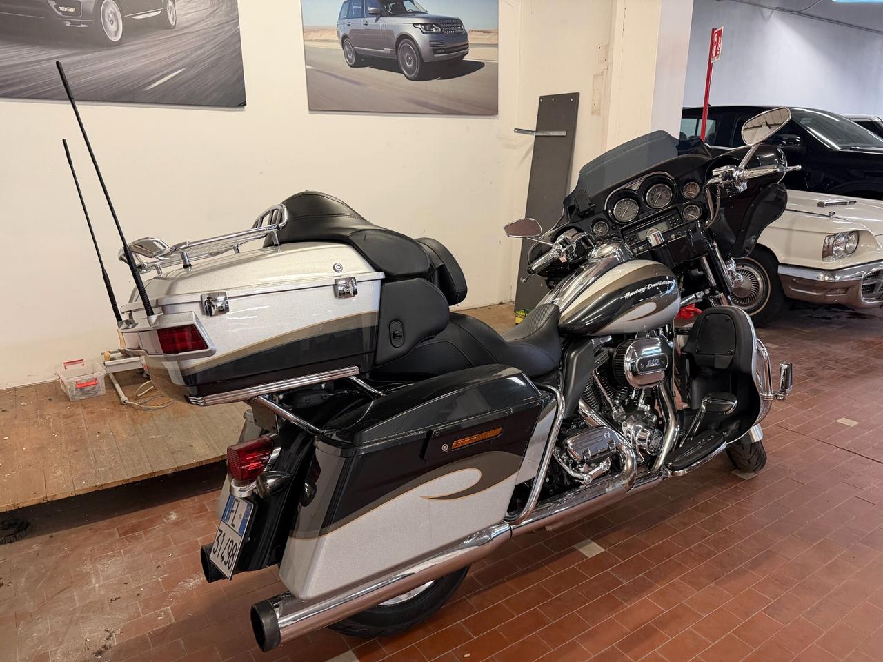 Harley-davidson CVO Ultra Classic Electra Glide TOURING