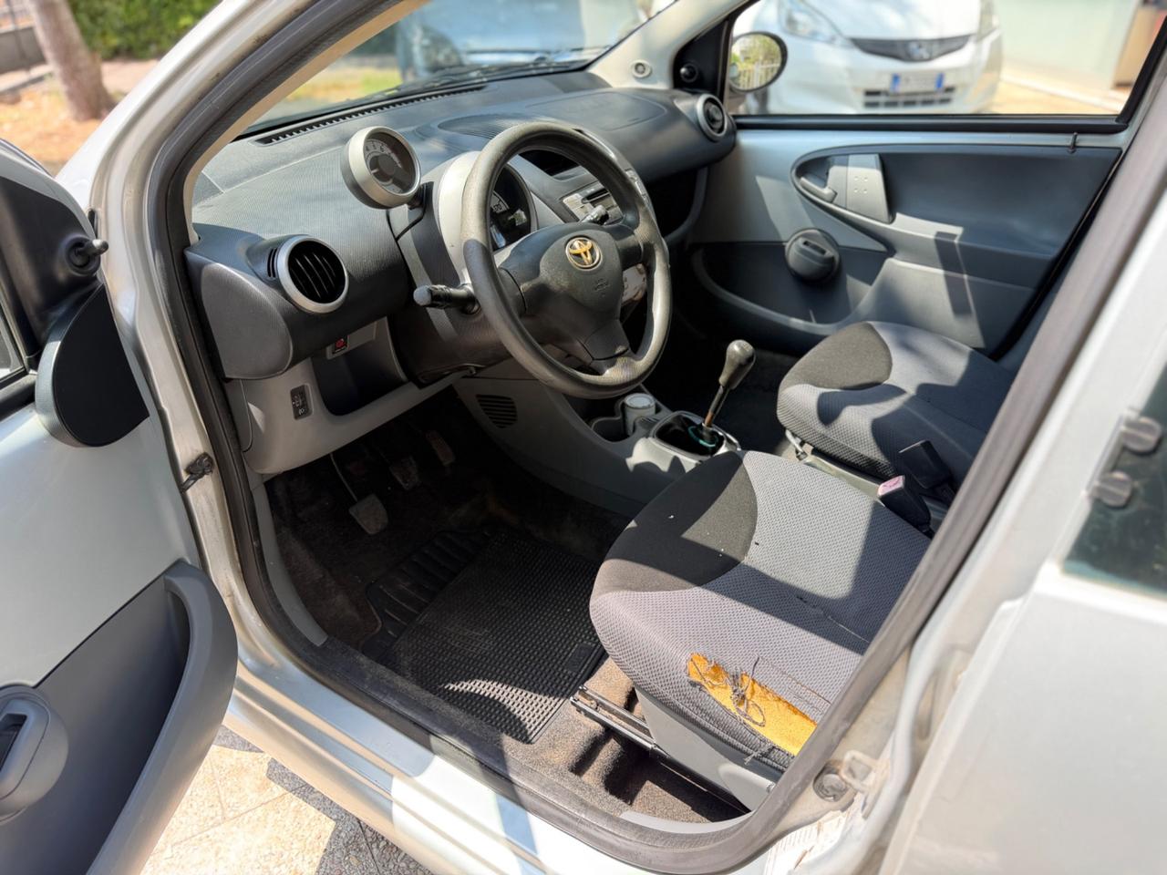 Toyota Aygo 1.0 12V VVT-i 5 porte