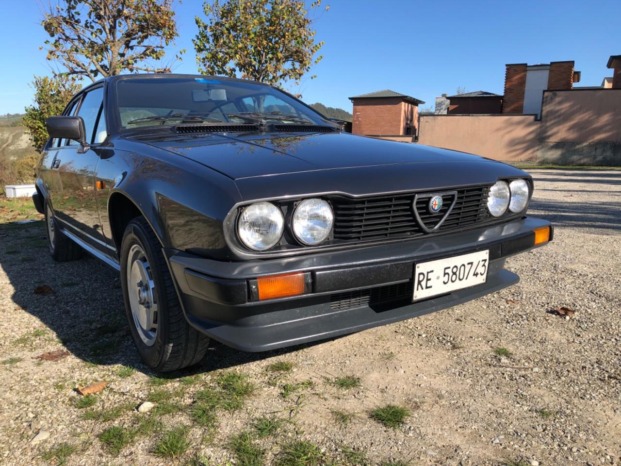 Alfa Romeo Alfetta GTV 2.0