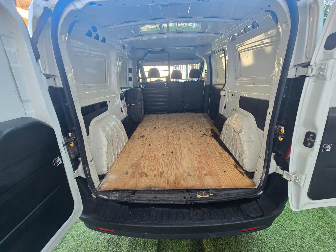 Fiat Doblò 1.4BZ/METANO 120CV 3POSTI-2015
