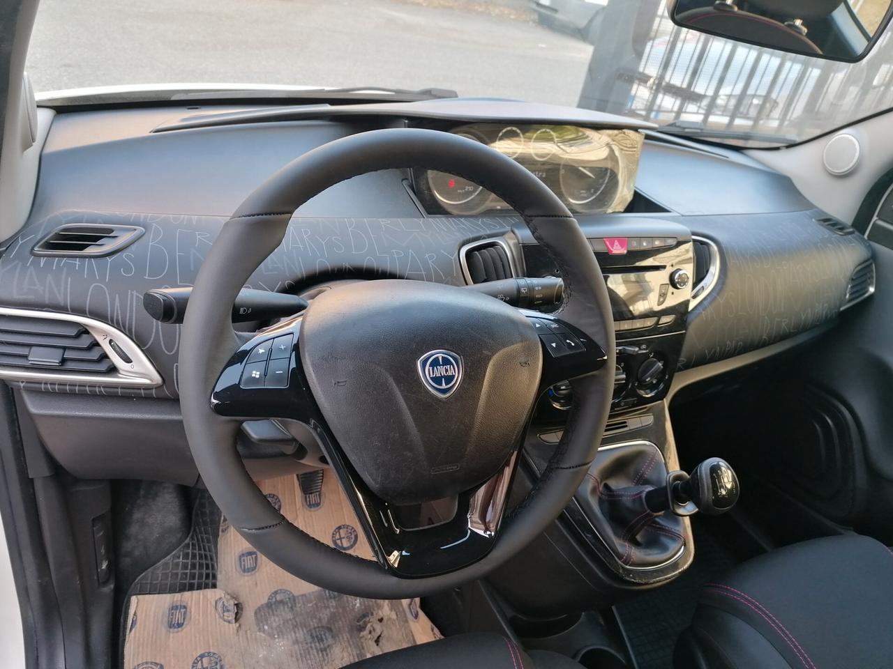 Lancia Ypsilon 1.2 69 CV 5 porte GPL Ecochic Elefantino